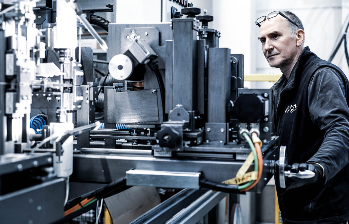 Cutting wires <br> <b>for cutting machines</b>